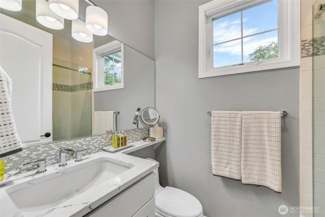 24132 NE 131st Terrace Redmond WA 98053