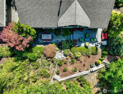 24132 NE 131st Terrace Redmond WA 98053