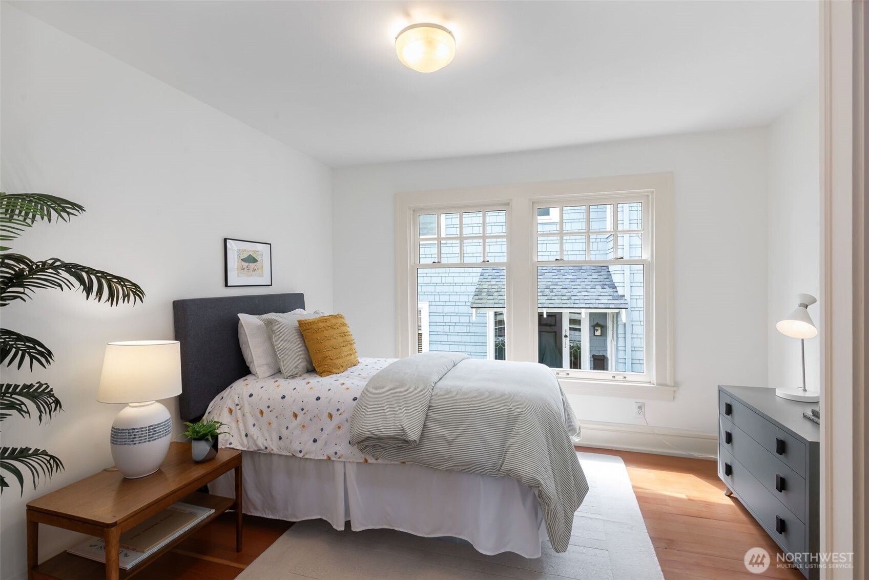 233 36th Avenue E Seattle WA 98112
