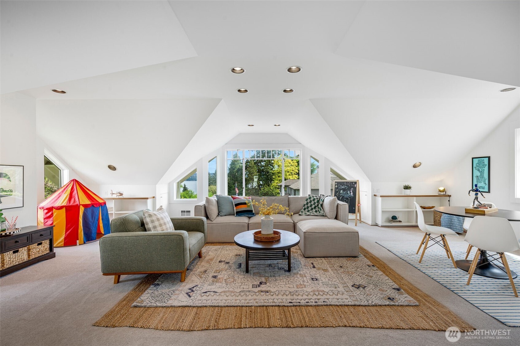 233 36th Avenue E Seattle WA 98112
