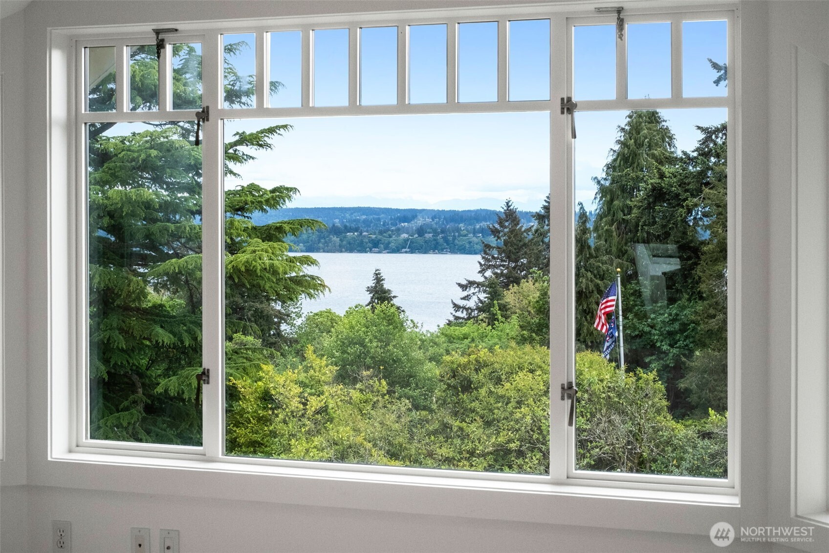 233 36th Avenue E Seattle WA 98112