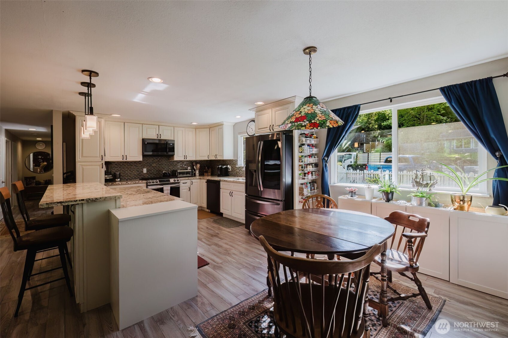 7530 Navajo Trail NE Bremerton WA 98311
