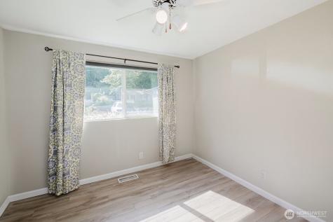 7530 Navajo Trail NE Bremerton WA 98311