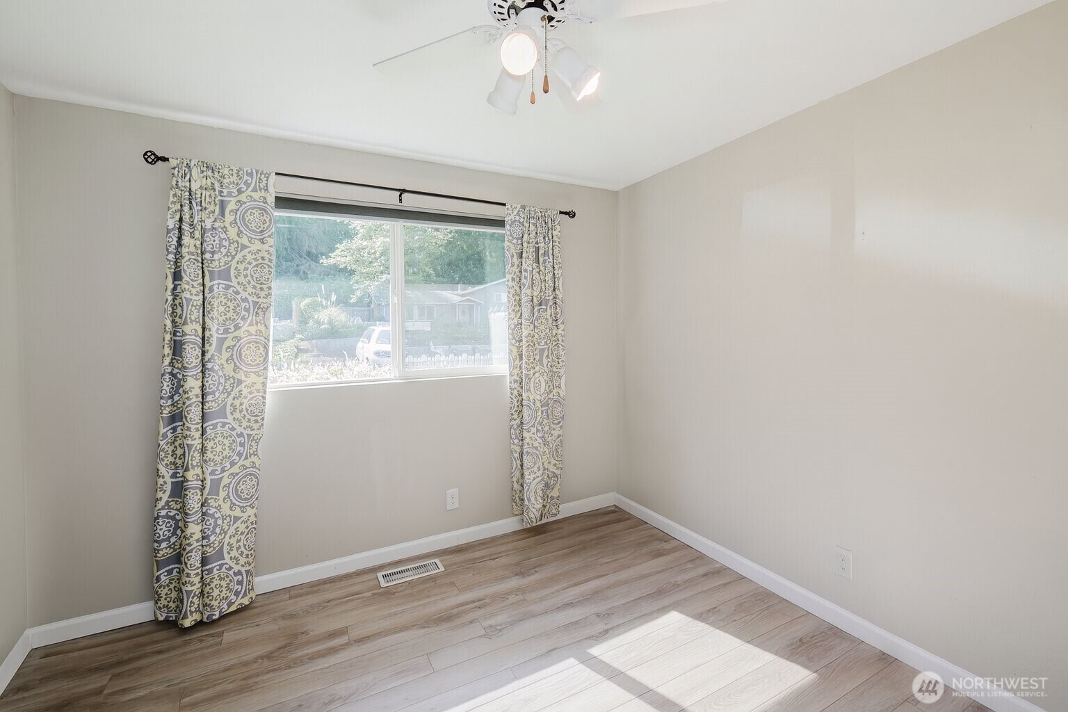 7530 Navajo Trail NE Bremerton WA 98311