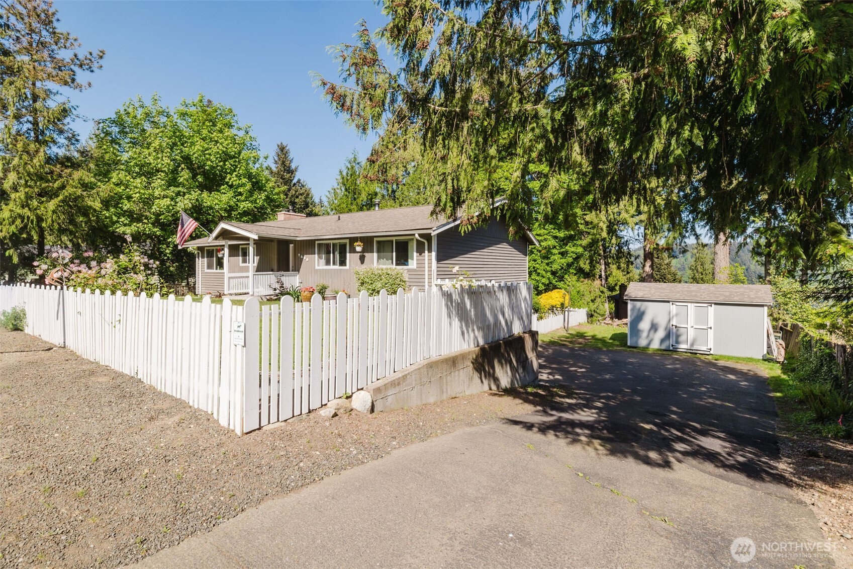 7530 Navajo Trail NE Bremerton WA 98311