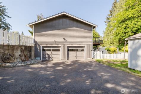 7530 Navajo Trail NE Bremerton WA 98311