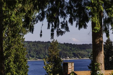 7530 Navajo Trail NE Bremerton WA 98311