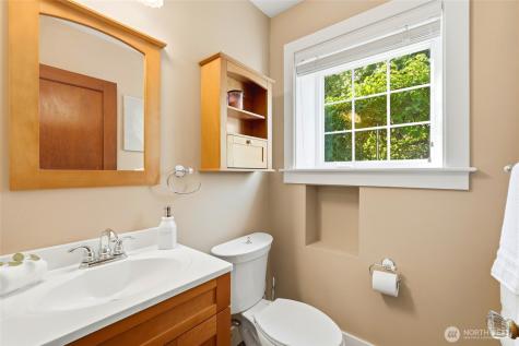 405 N Davies Road Lake Stevens WA 98258