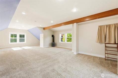 405 N Davies Road Lake Stevens WA 98258