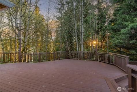 5107 218th Avenue NE Redmond WA 98053