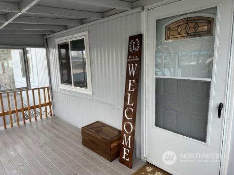 700 NW Crosby Avenue Oak Harbor WA 98277