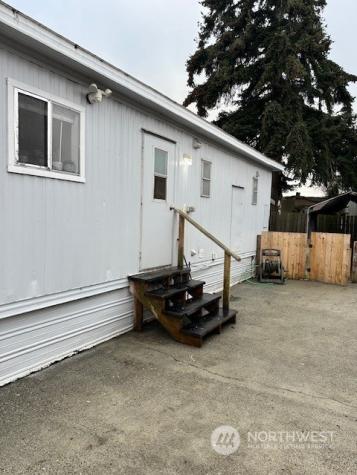 700 NW Crosby Avenue Oak Harbor WA 98277