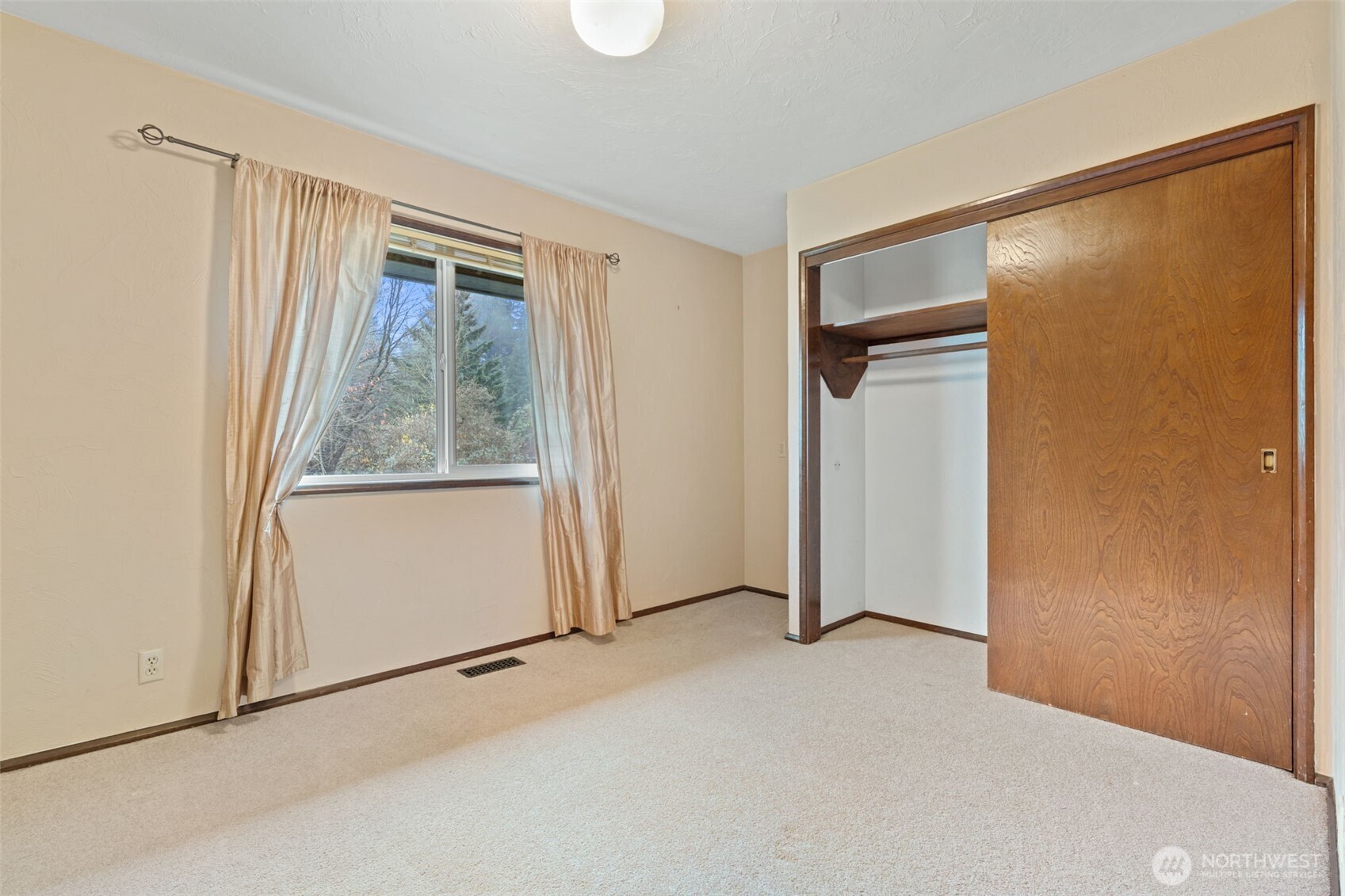 409 Shanklin Road Onalaska WA 98570