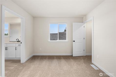 6001 Thornhill Avenue SW Port Orchard WA 98367