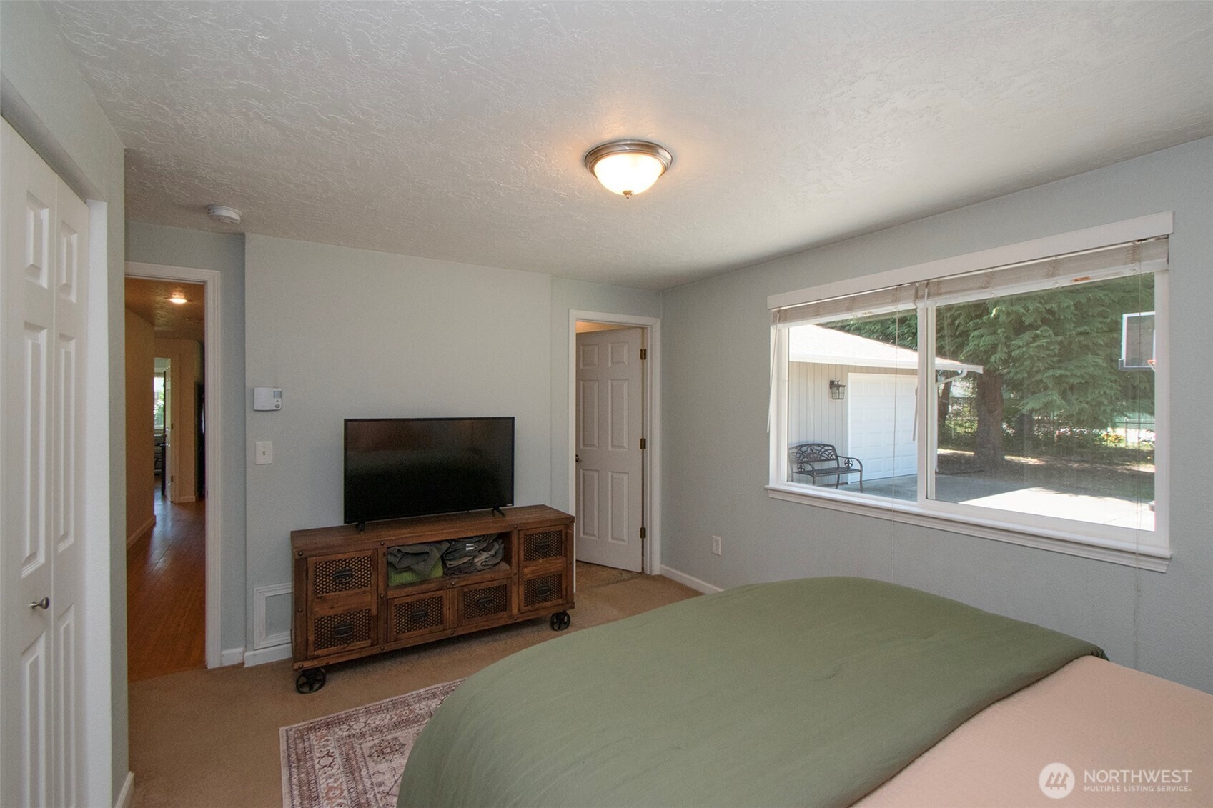 221 Mccomb Lane Sequim WA 98382