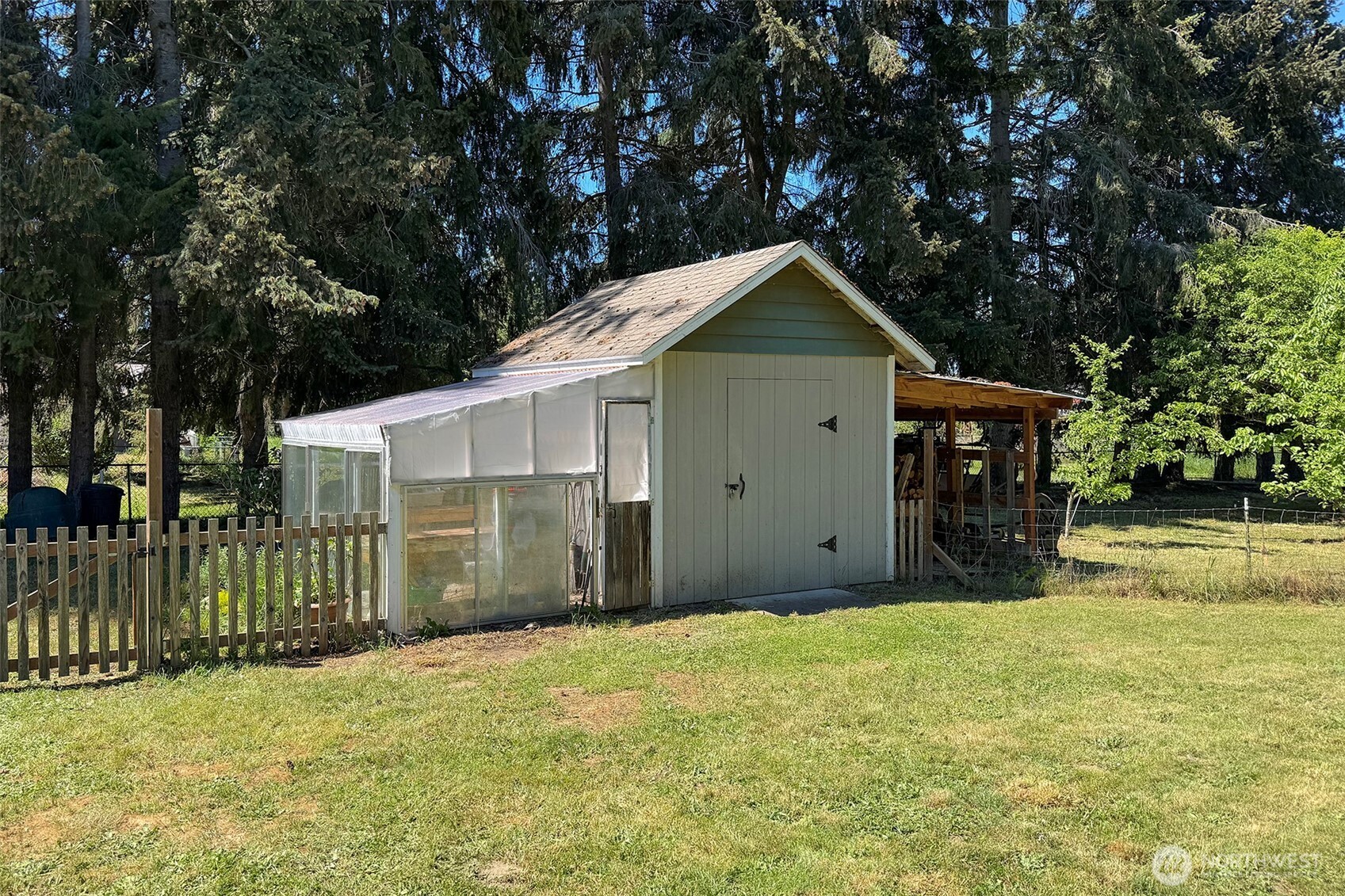 221 Mccomb Lane Sequim WA 98382