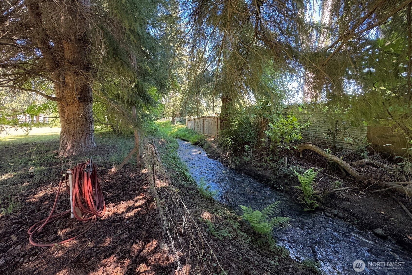 221 Mccomb Lane Sequim WA 98382