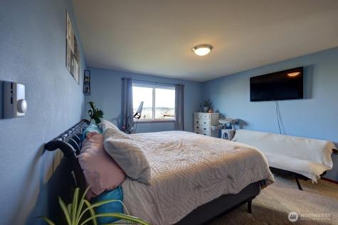 27000 Sandridge Road Ocean Park WA 98640