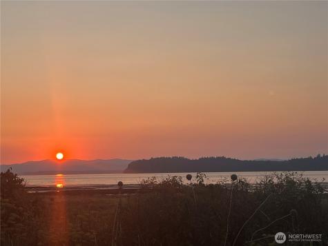 27000 Sandridge Road Ocean Park WA 98640