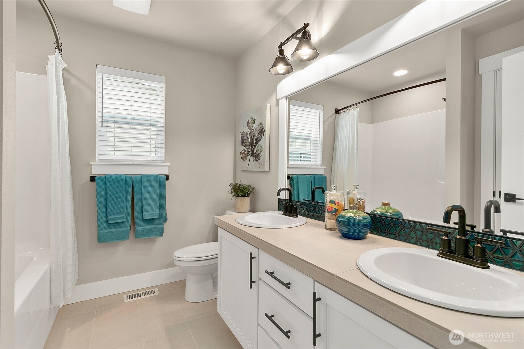 15702 SE 257th Place Covington WA 98042