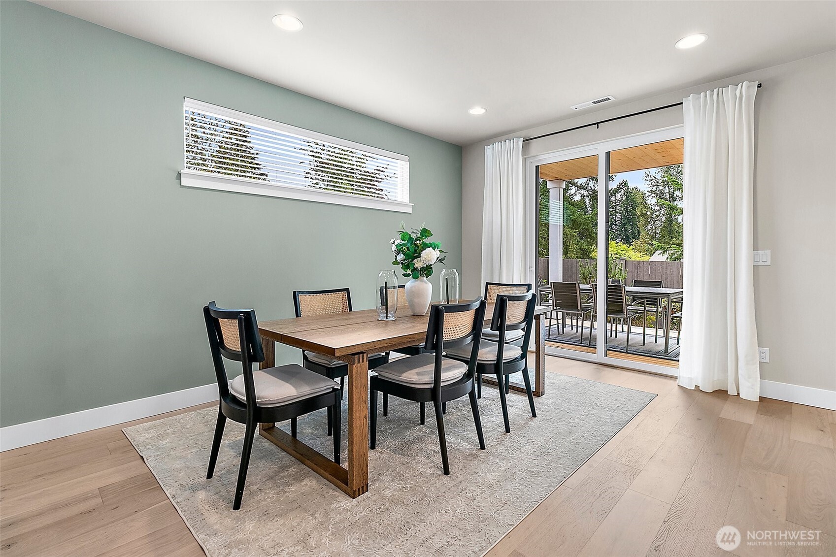 15702 SE 257th Place Covington WA 98042