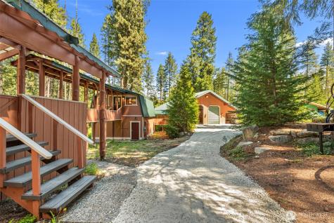 22583 Alpine Hills Road Leavenworth WA 98826