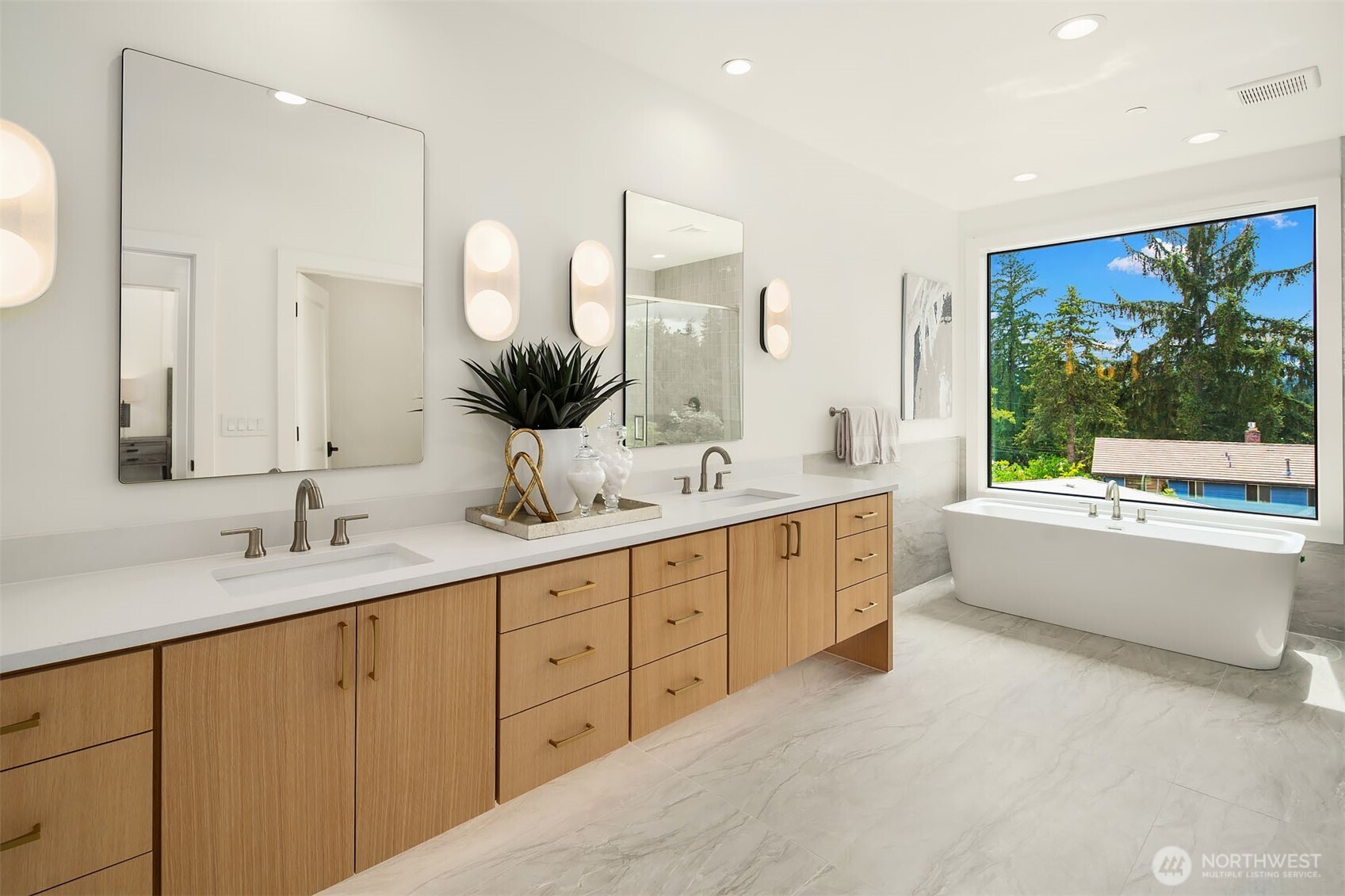 16653 SE 7th Street Bellevue WA 98008