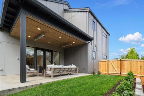 16653 SE 7th Street Bellevue WA 98008