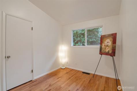 15269 Densmore Avenue N Shoreline WA 98133