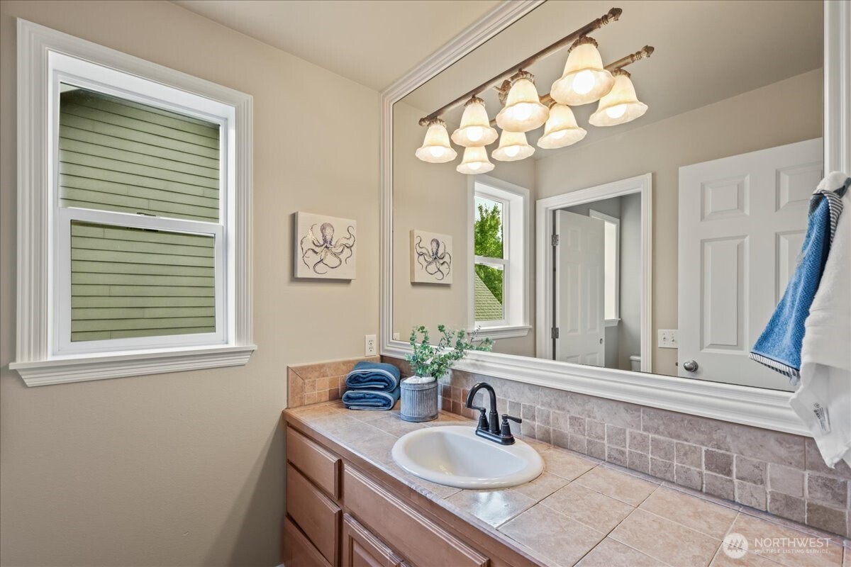 11526 160th Court NE Redmond WA 98052