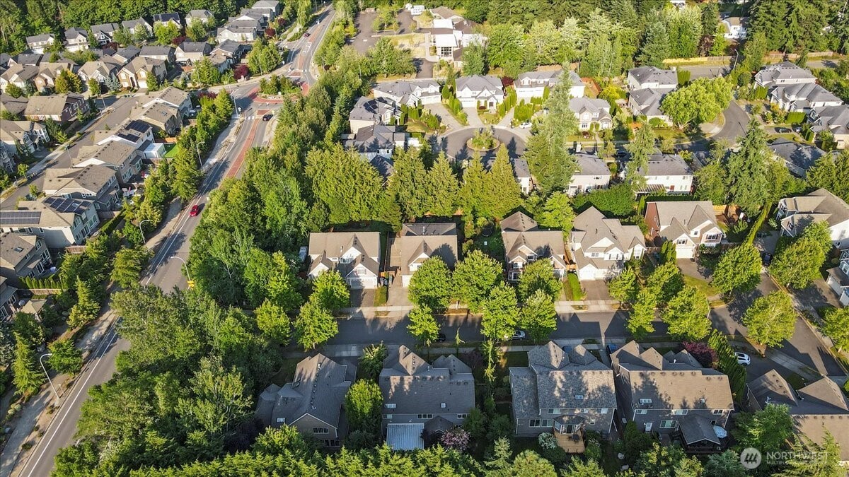 11526 160th Court NE Redmond WA 98052