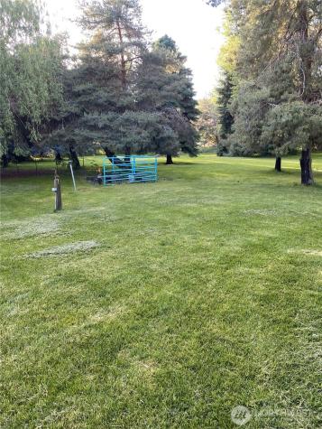 14208 Cottonwood Canyon Road Yakima WA 98908