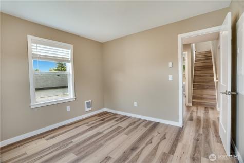 7611 27th Street W Tacoma WA 98466