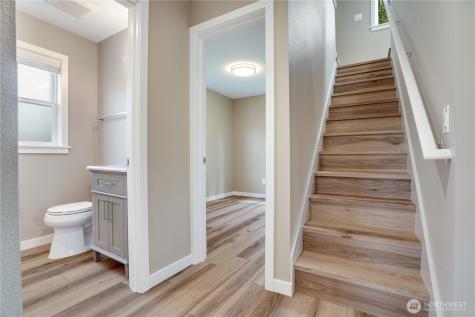 7611 27th Street W Tacoma WA 98466