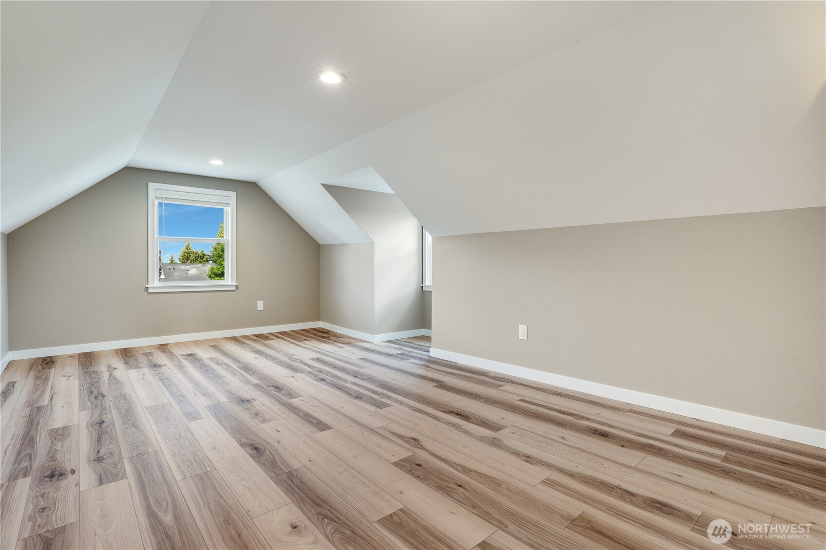 7611 27th Street W Tacoma WA 98466