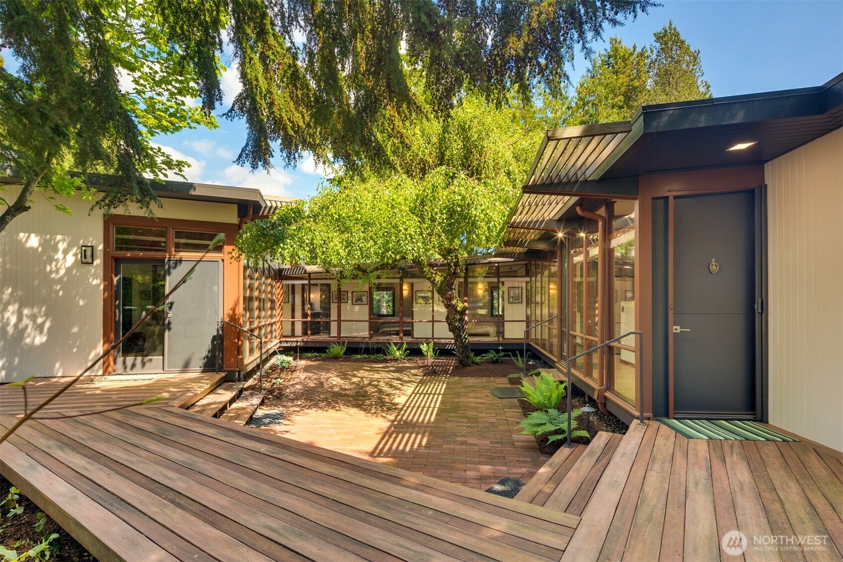 1360 SW 175th Street Normandy Park WA 98166
