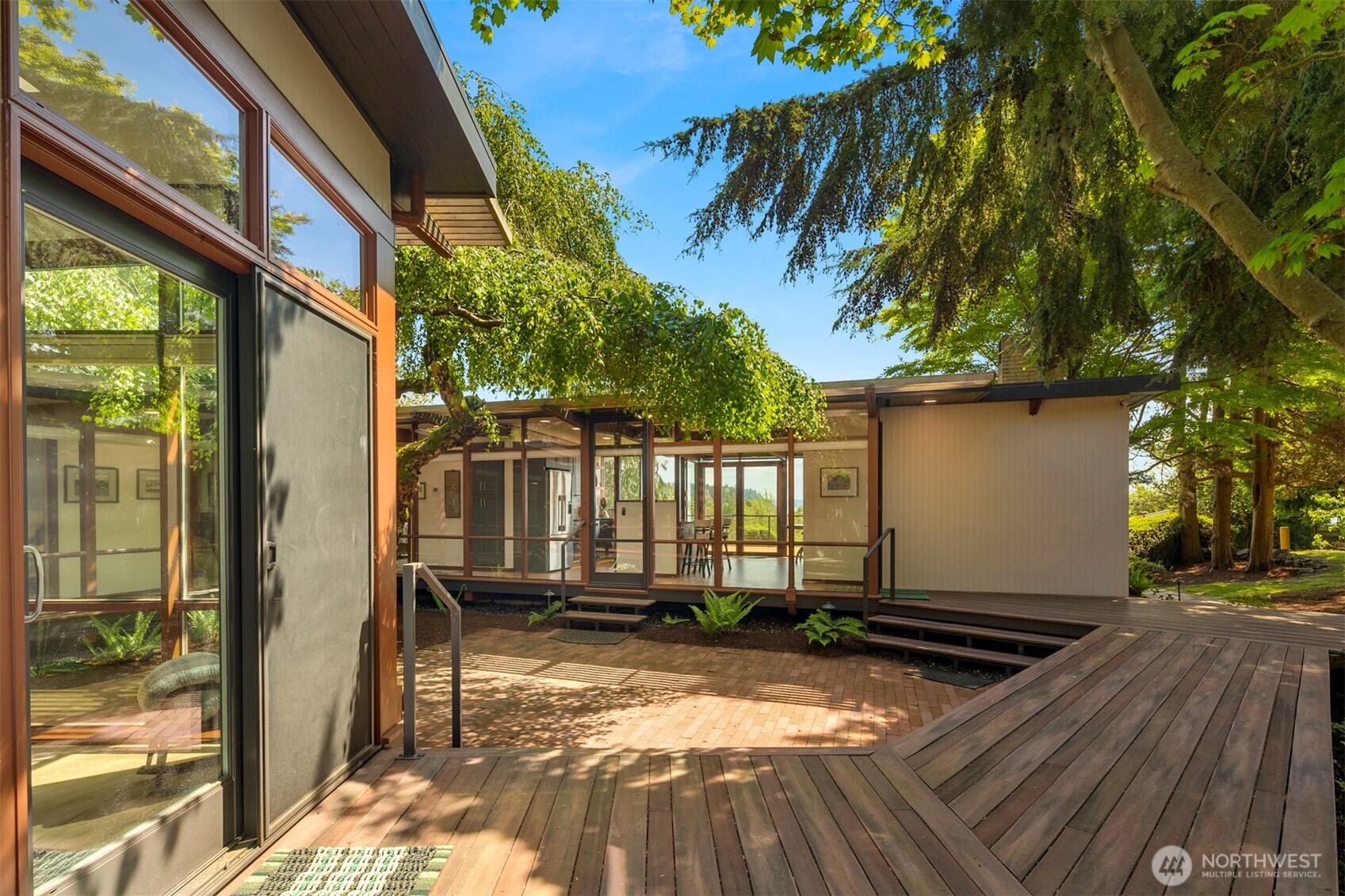 1360 SW 175th Street Normandy Park WA 98166