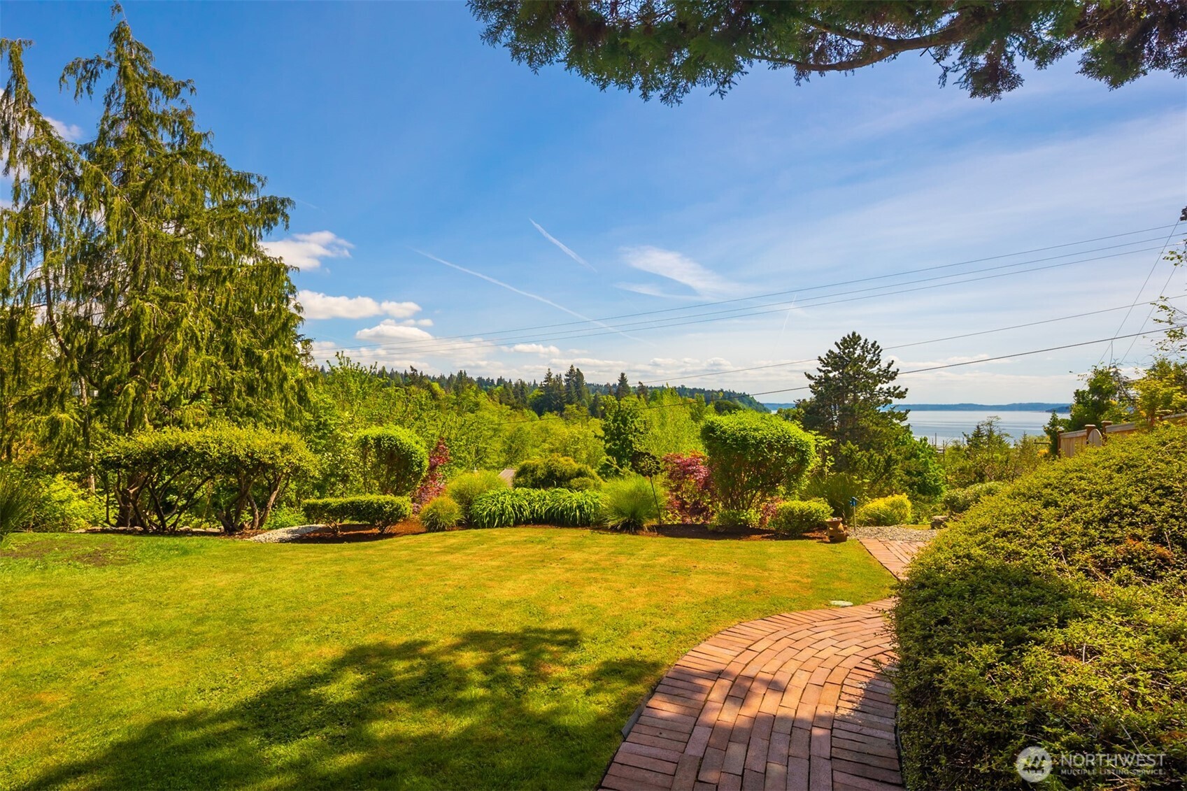 1360 SW 175th Street Normandy Park WA 98166