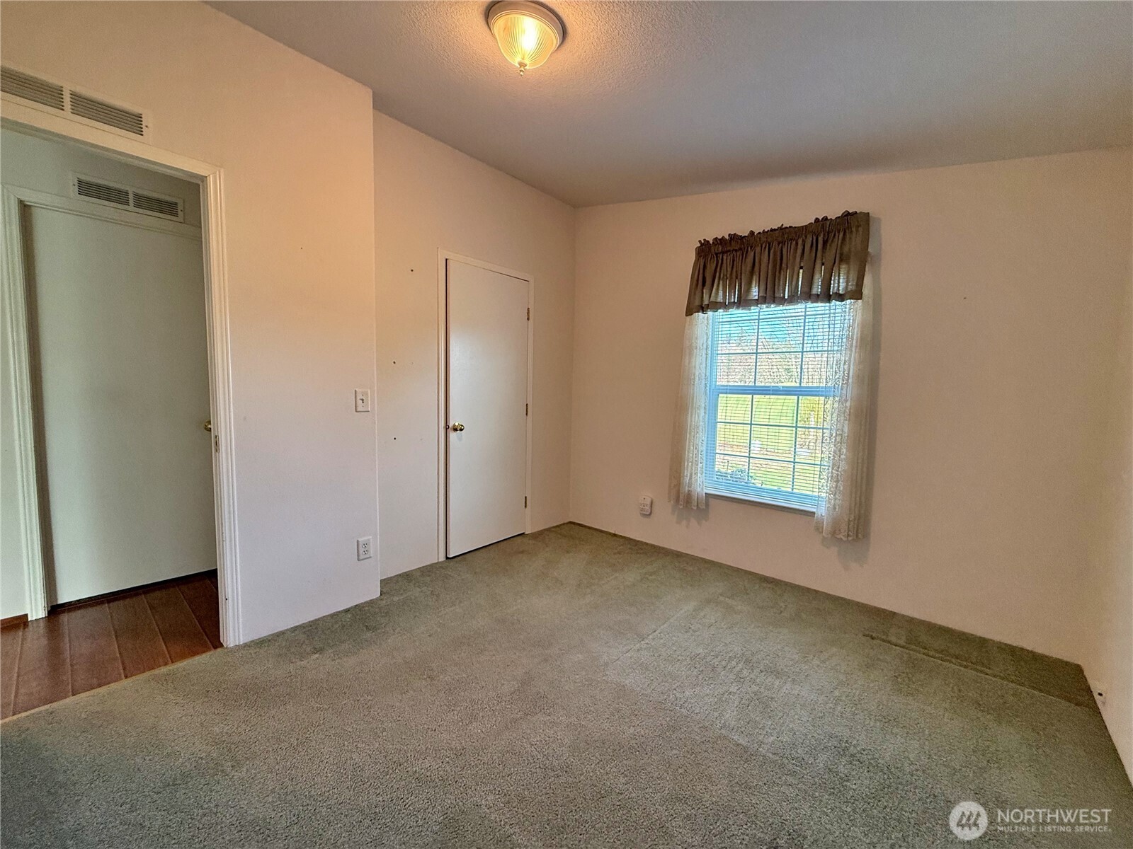 104 Maulwee Drive Silver Creek WA 98585