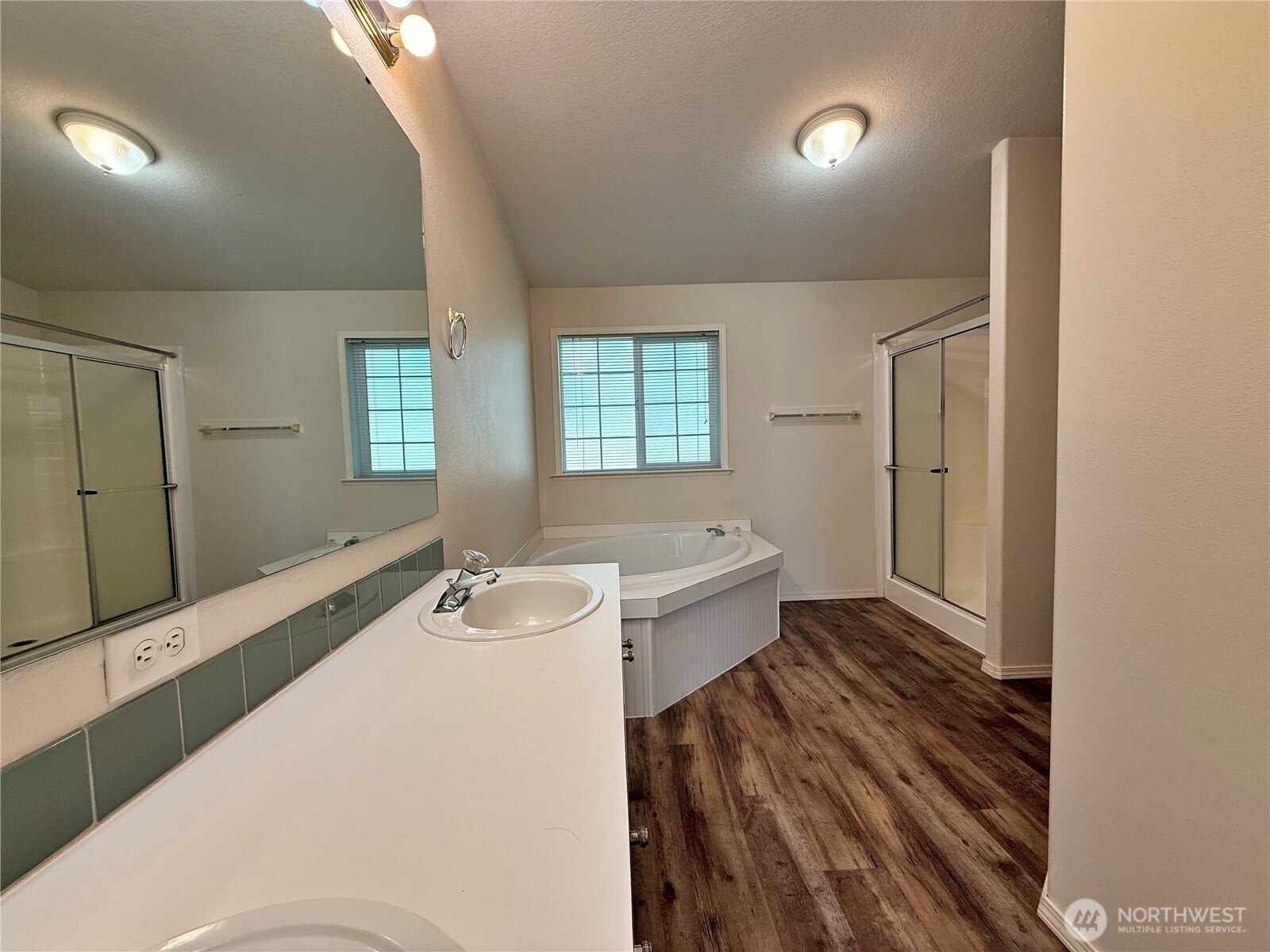 104 Maulwee Drive Silver Creek WA 98585
