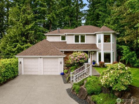 24109 SE 44th Court Sammamish WA 98029