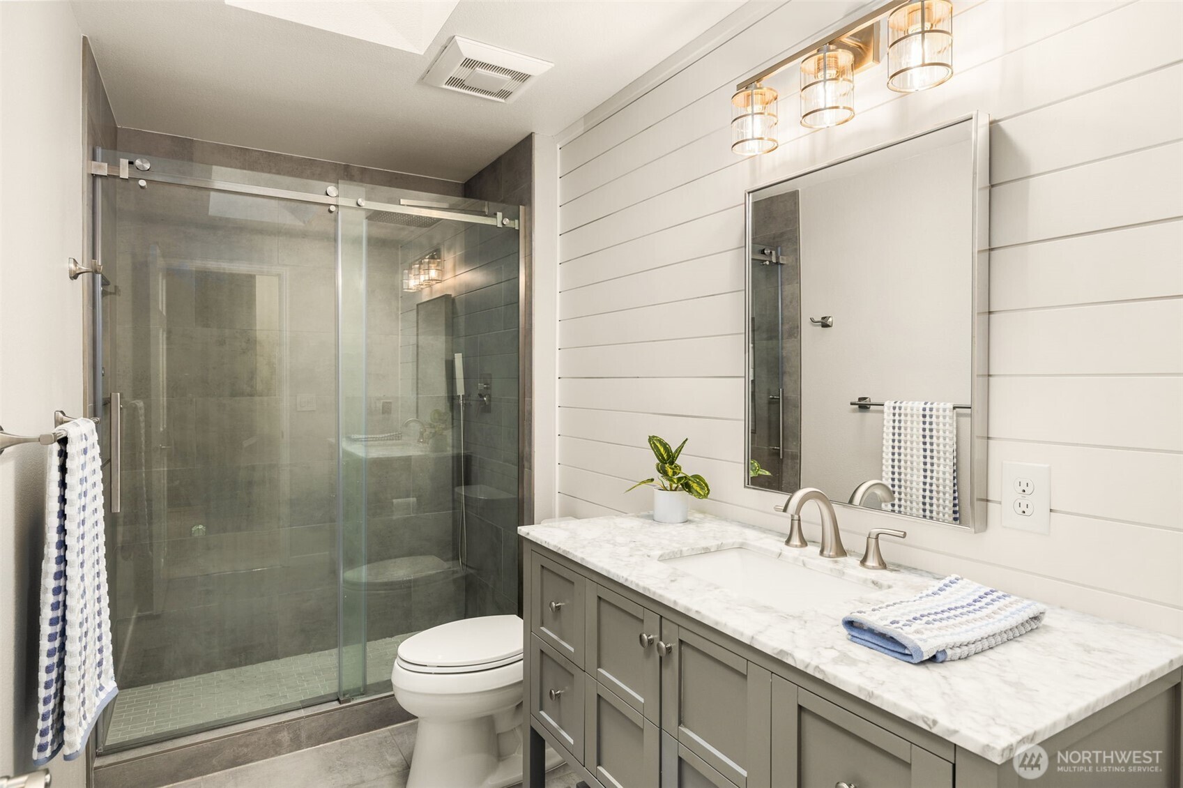 24109 SE 44th Court Sammamish WA 98029