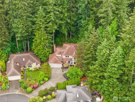 24109 SE 44th Court Sammamish WA 98029