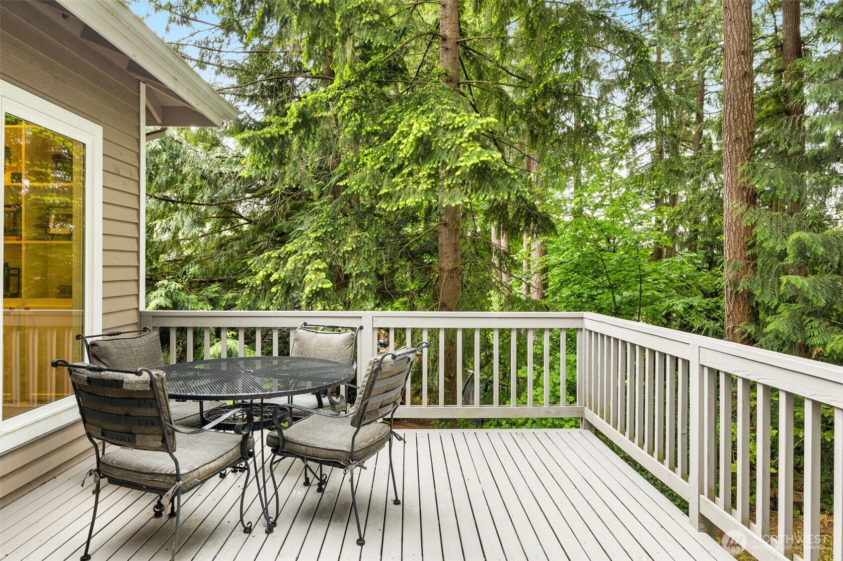 24109 SE 44th Court Sammamish WA 98029