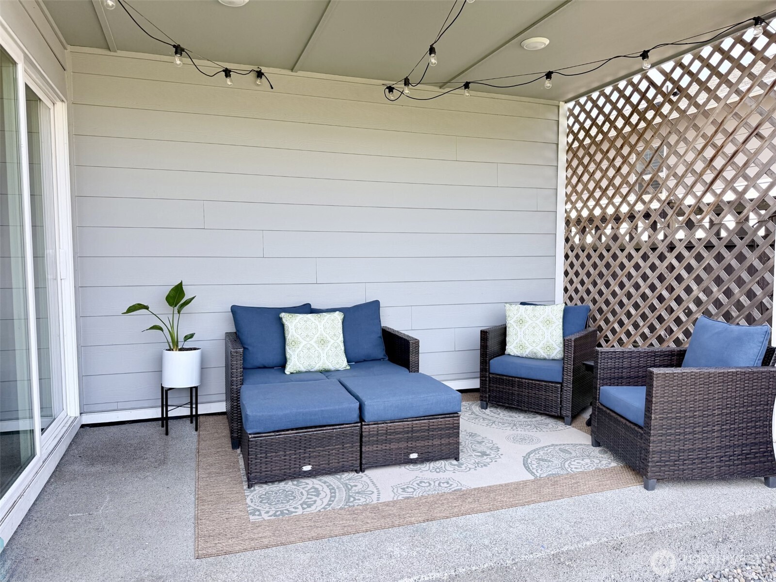 9124 Silverspot Drive SE Tumwater WA 98501