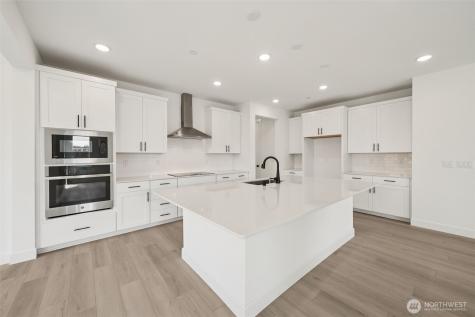13920 181st Street E Puyallup WA 98374