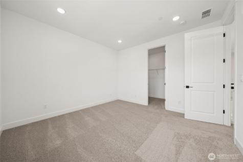 13920 181st Street E Puyallup WA 98374