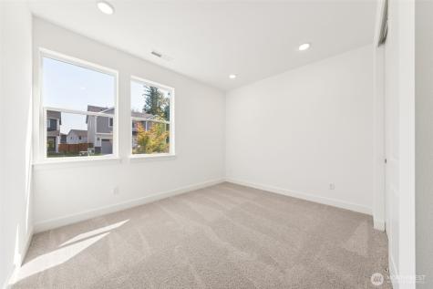 13920 181st Street E Puyallup WA 98374