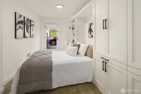 7439 Latona Avenue NE Seattle WA 98115