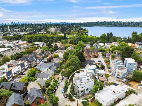 7439 Latona Avenue NE Seattle WA 98115